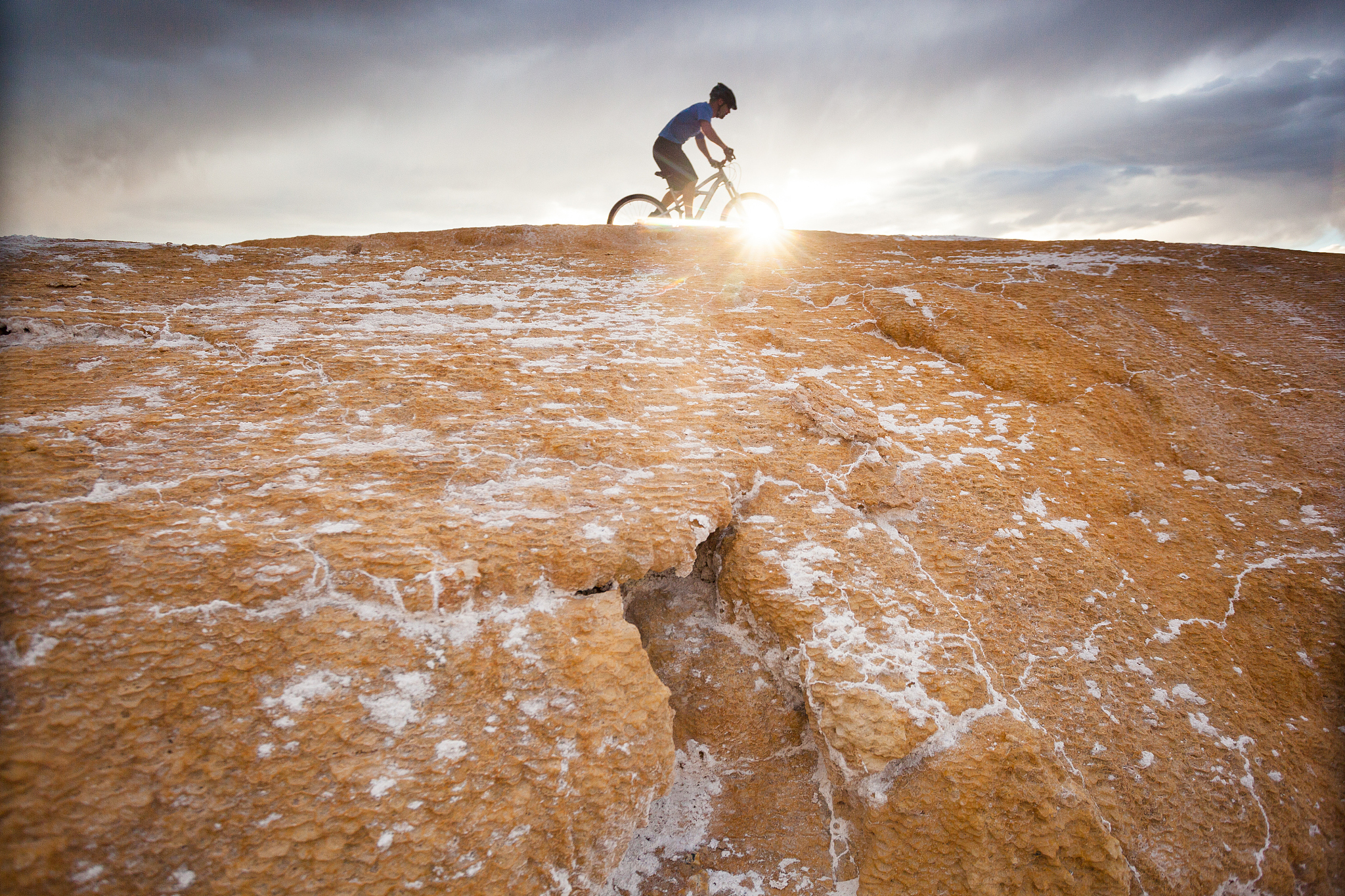 开云网页版-非洲沙漠耐力跑，勇者穿越荒漠挑战极限的简单介绍