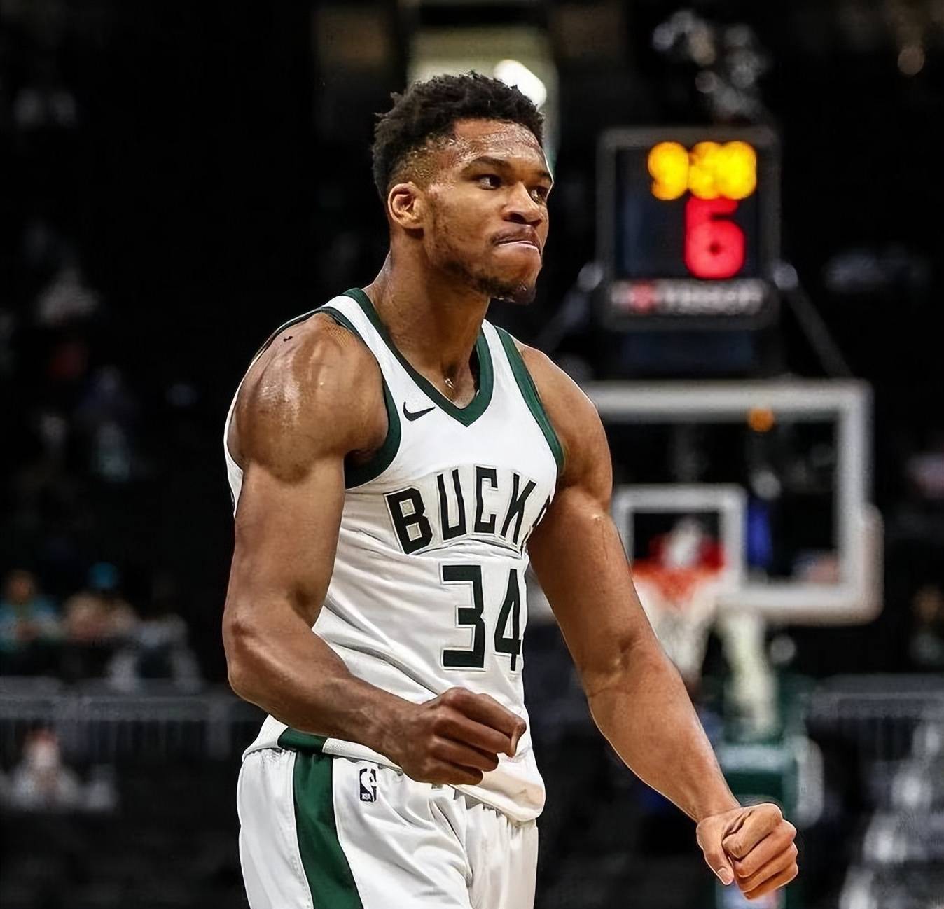 字母哥的崛起:从希腊到MVP的简单介绍 字母哥的崛起:从希腊到MVP的简单介绍