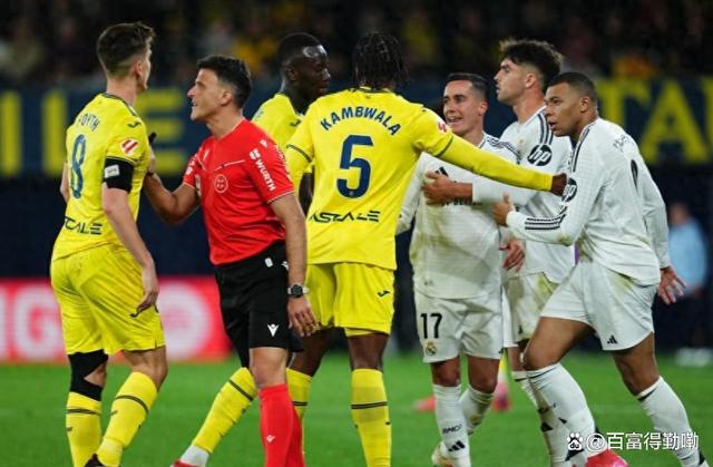 开云在线直播-开云体育:法甲的转会策略：如何有效引进新球员的简单介绍